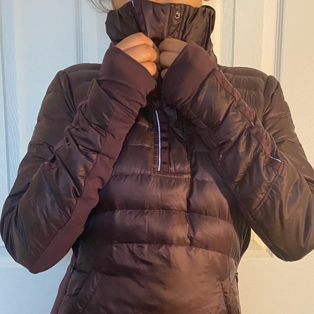 Lululemon light quarter zip puffer jacket